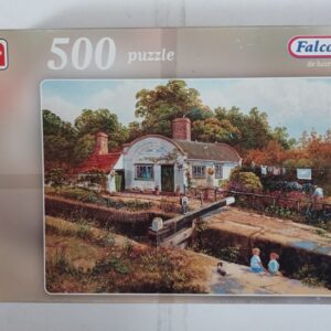 Falcon - Stratford Canal Cottage