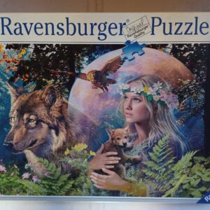 Ravensburger - Lady of the Forest