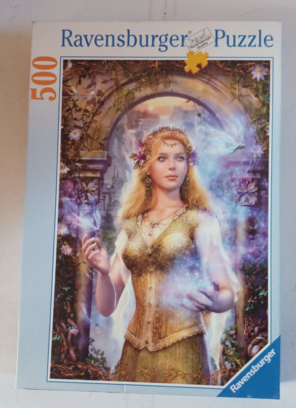 Ravensburger - Mysterious Beauty