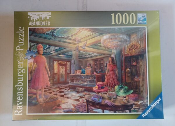 Ravensburger - Deserted Department Store - NIEUW