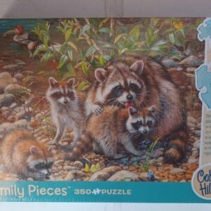 Cobble Hill - Raccoon Family - NIEUW
