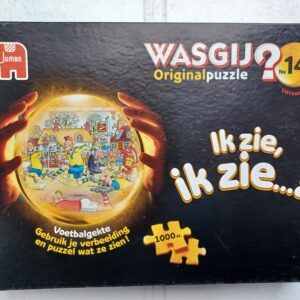 Wasgij Original 14 - Voetbalgekte!