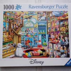 Ravensburger - Disney & Pixar Toy Store