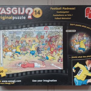 Wasgij Original 14 - Voetbalgekte!