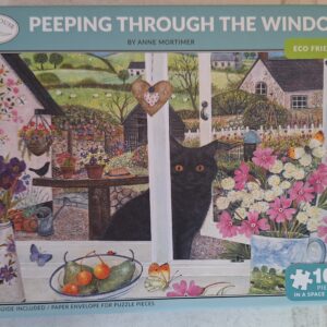 Otter House - Peeping Through the Window - NIEUW